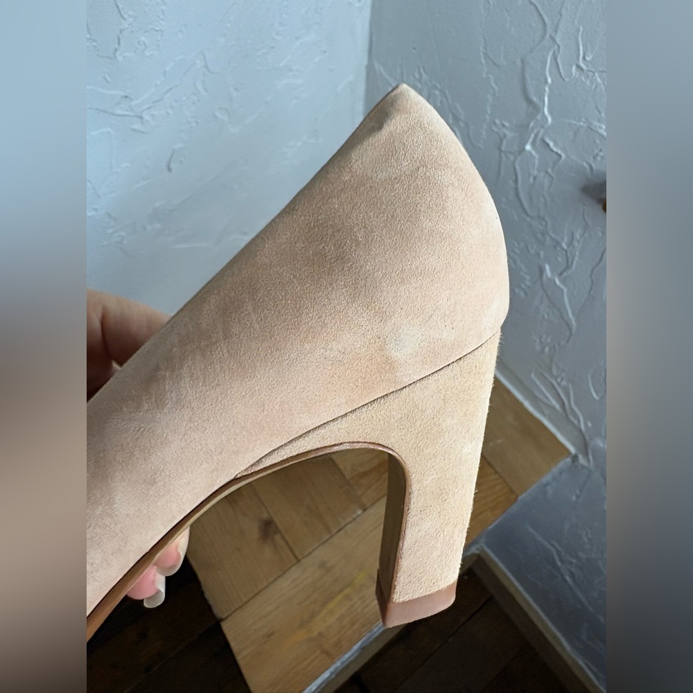 Everlane Beige Suede Heels The banana 3” heel leather NWOB size 7.5 - Picture 12 of 13